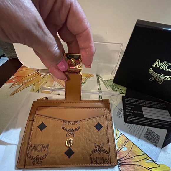 MCM Cognac Patricia Visetos Card  Case - Picture 5 of 10
